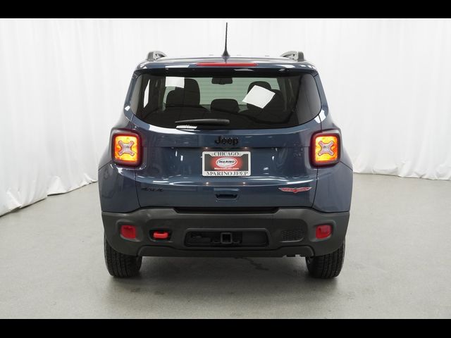 2023 Jeep Renegade Trailhawk