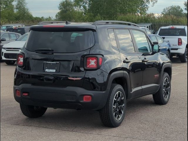 2023 Jeep Renegade Trailhawk