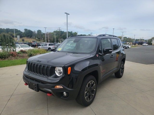 2023 Jeep Renegade Trailhawk