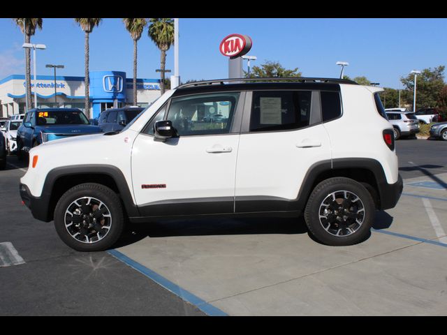 2023 Jeep Renegade Trailhawk