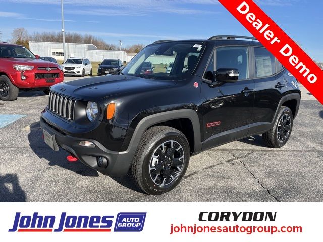 2023 Jeep Renegade Trailhawk