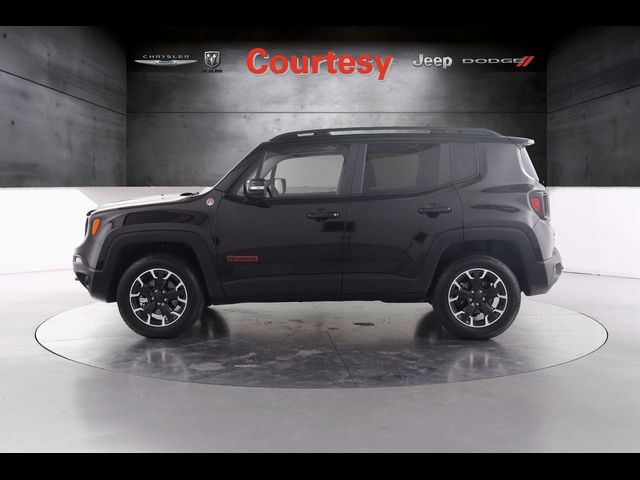 2023 Jeep Renegade Trailhawk