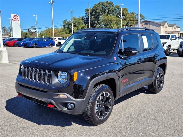 2023 Jeep Renegade Trailhawk