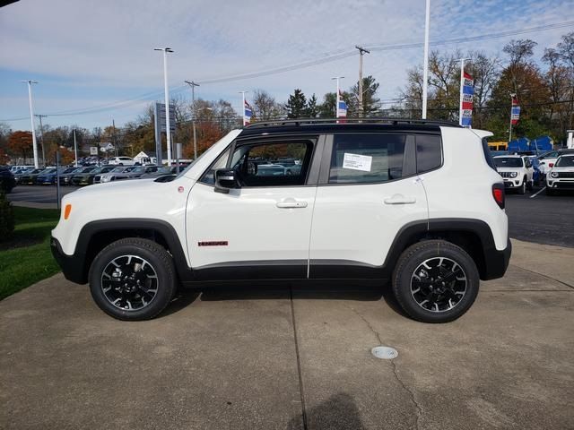 2023 Jeep Renegade Trailhawk