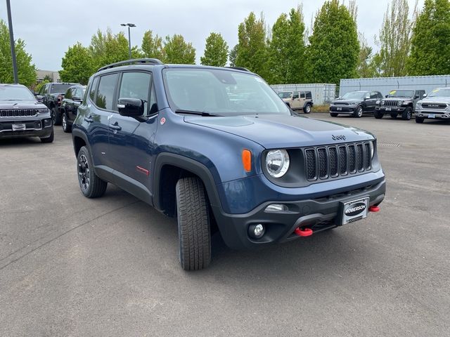 2023 Jeep Renegade Trailhawk