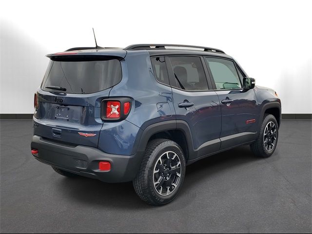 2023 Jeep Renegade Trailhawk