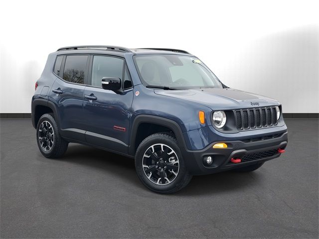 2023 Jeep Renegade Trailhawk