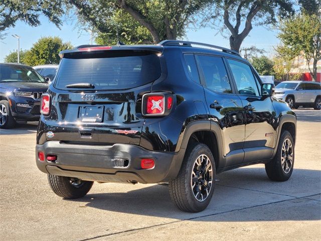 2023 Jeep Renegade Trailhawk