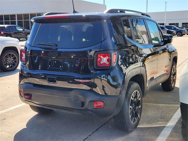 2023 Jeep Renegade Trailhawk