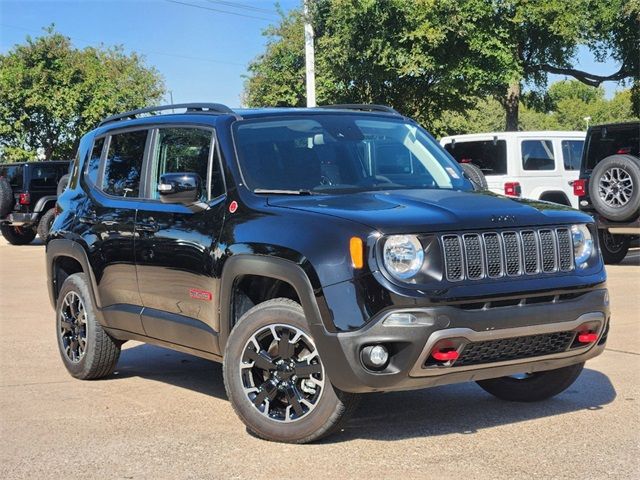 2023 Jeep Renegade Trailhawk