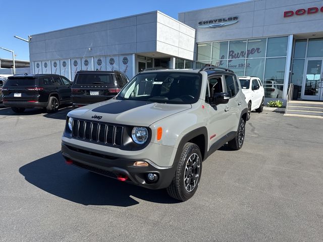 2023 Jeep Renegade Trailhawk