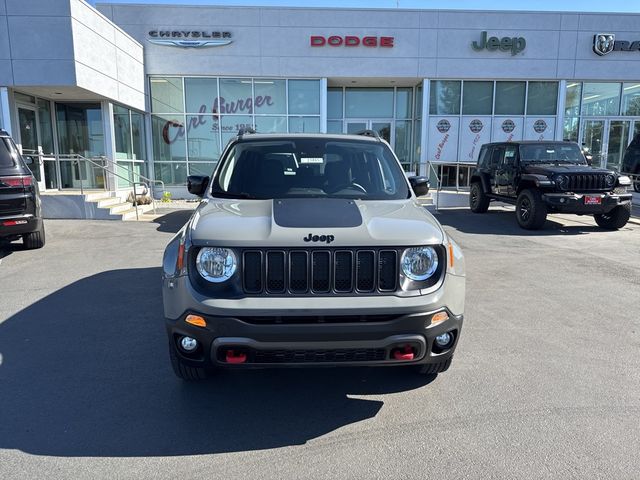 2023 Jeep Renegade Trailhawk