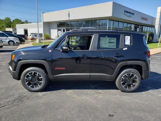 2023 Jeep Renegade Trailhawk
