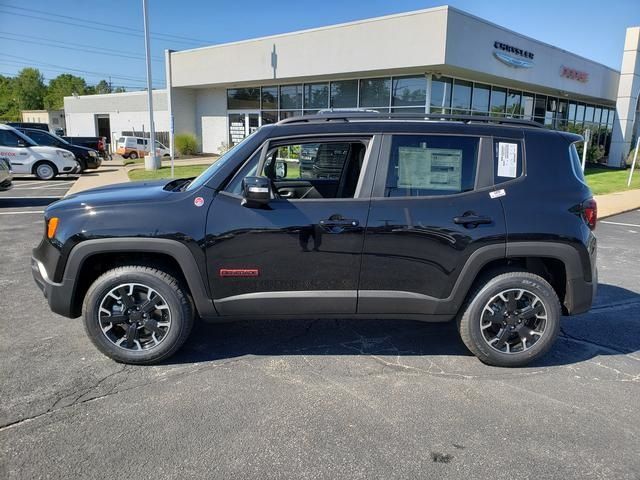 2023 Jeep Renegade Trailhawk