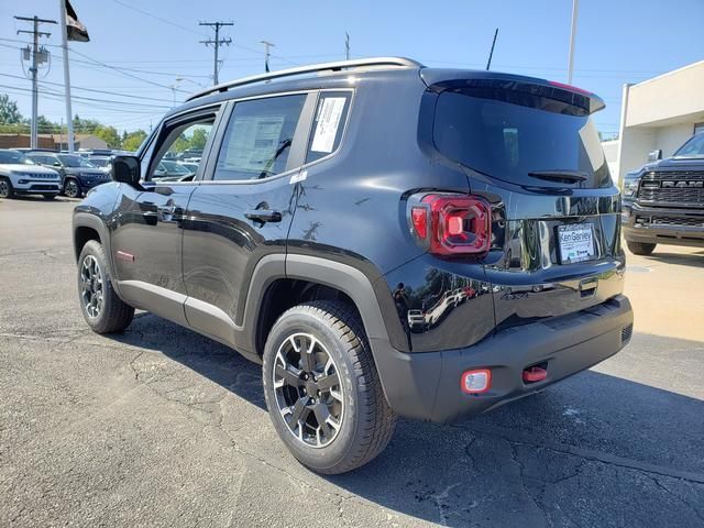 2023 Jeep Renegade Trailhawk