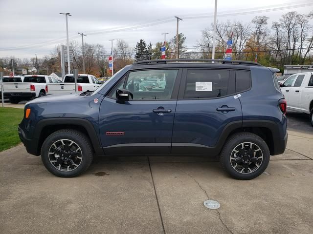 2023 Jeep Renegade Trailhawk