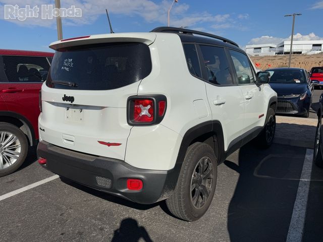 2023 Jeep Renegade Trailhawk