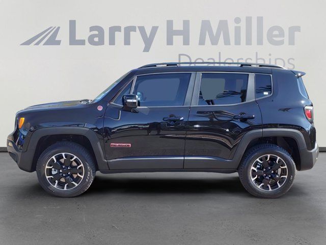 2023 Jeep Renegade Trailhawk