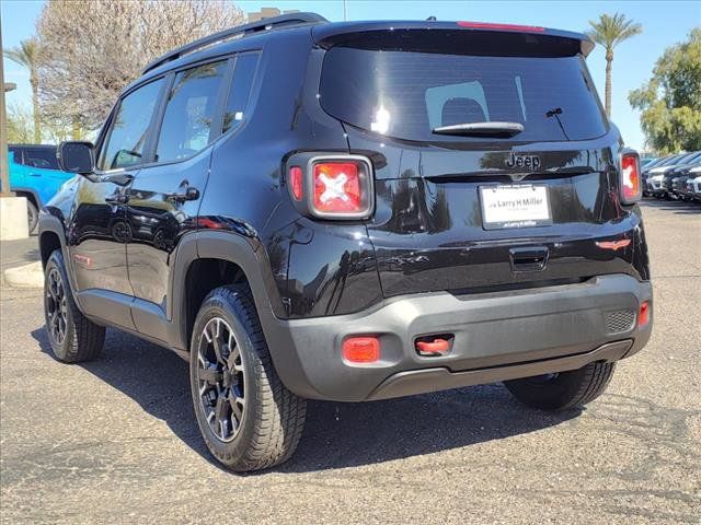 2023 Jeep Renegade Trailhawk