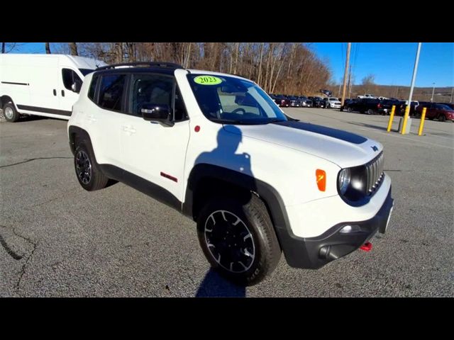 2023 Jeep Renegade Trailhawk