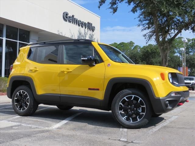 2023 Jeep Renegade Trailhawk