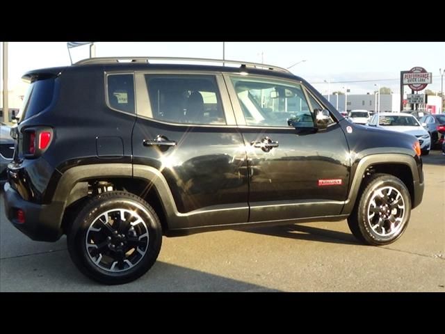 2023 Jeep Renegade Trailhawk