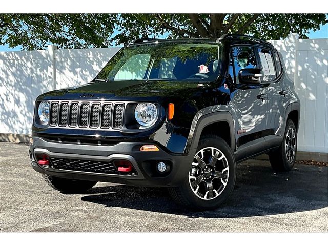 2023 Jeep Renegade Trailhawk