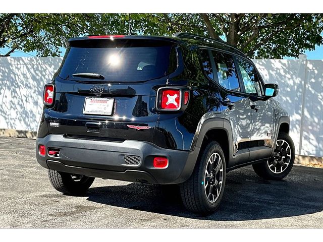 2023 Jeep Renegade Trailhawk