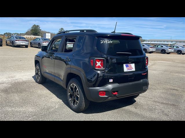 2023 Jeep Renegade Trailhawk