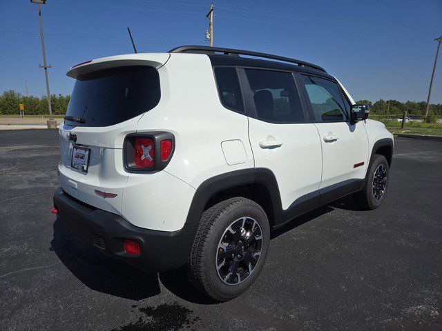 2023 Jeep Renegade Trailhawk