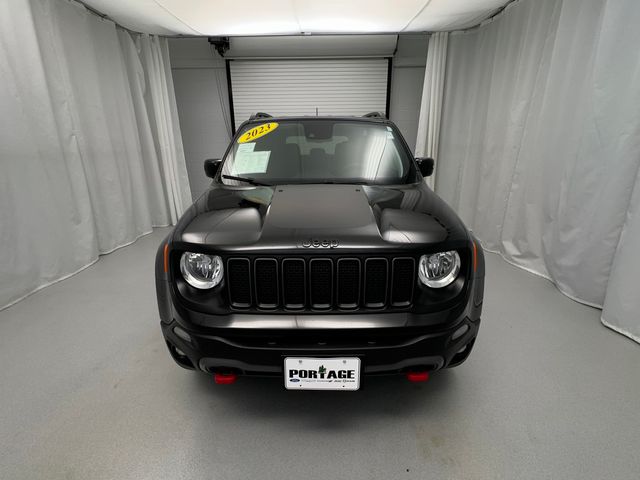 2023 Jeep Renegade Trailhawk