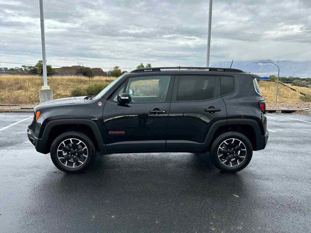 2023 Jeep Renegade Trailhawk