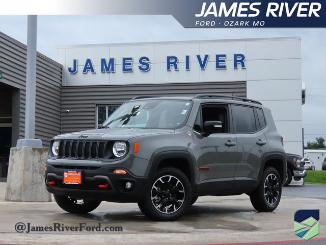 2023 Jeep Renegade Trailhawk