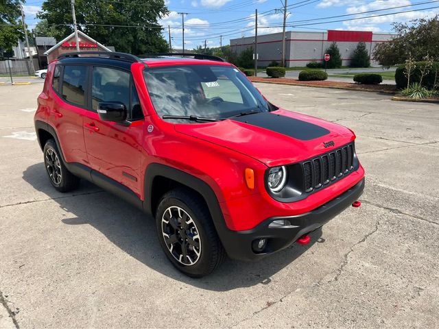 2023 Jeep Renegade Trailhawk