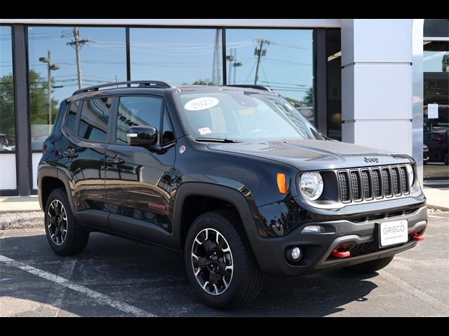 2023 Jeep Renegade Trailhawk