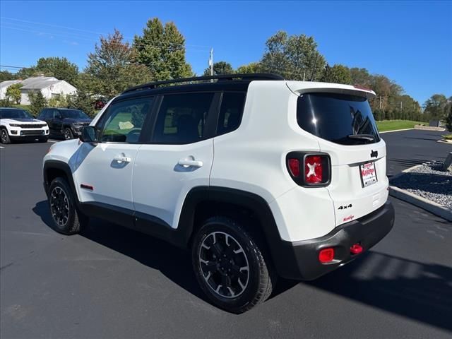 2023 Jeep Renegade Trailhawk