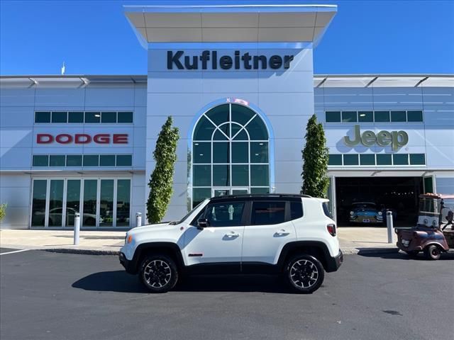 2023 Jeep Renegade Trailhawk