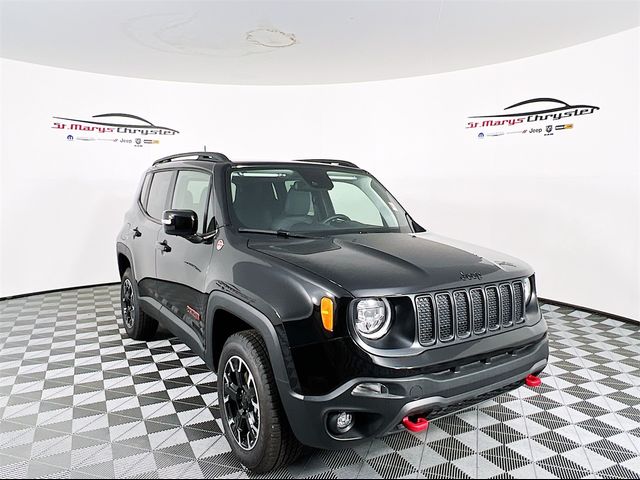 2023 Jeep Renegade Trailhawk