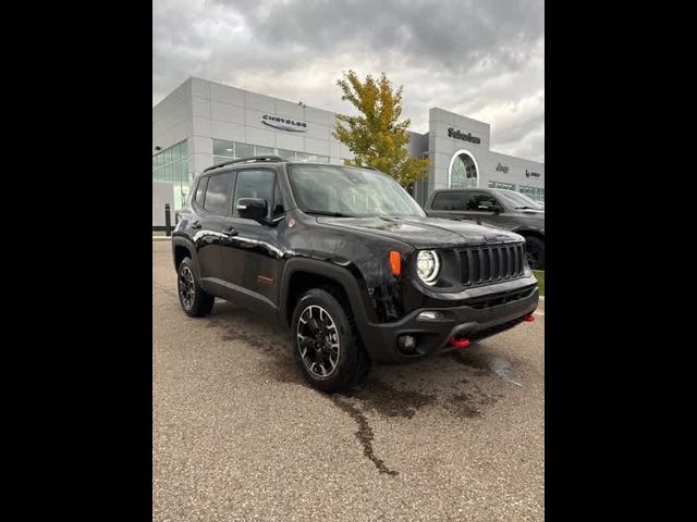 2023 Jeep Renegade Trailhawk