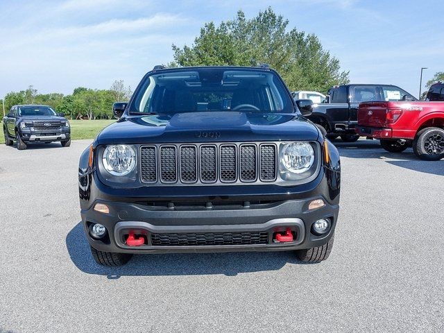 2023 Jeep Renegade Trailhawk