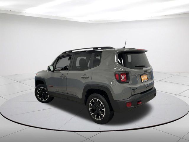 2023 Jeep Renegade Trailhawk