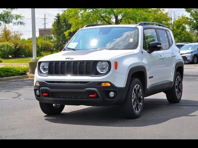 2023 Jeep Renegade Trailhawk