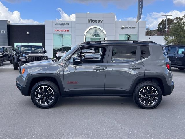 2023 Jeep Renegade Trailhawk