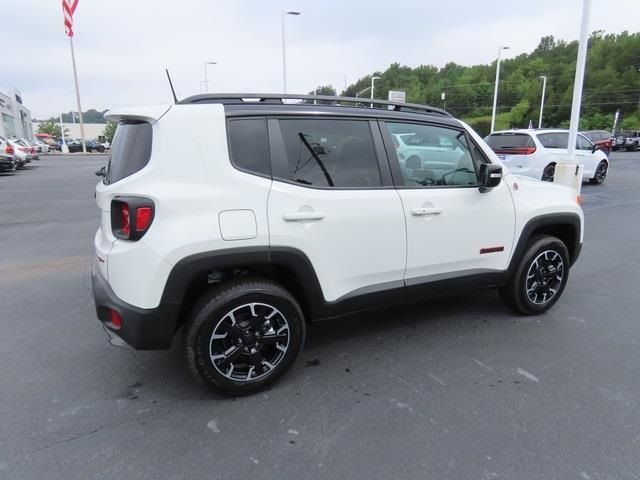 2023 Jeep Renegade Trailhawk