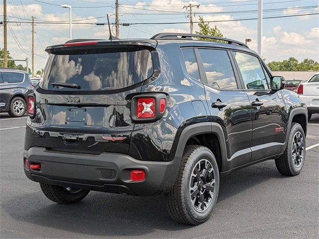 2023 Jeep Renegade Trailhawk