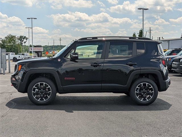 2023 Jeep Renegade Trailhawk