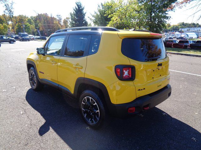 2023 Jeep Renegade Trailhawk