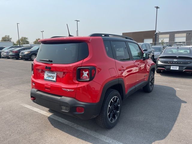 2023 Jeep Renegade Trailhawk