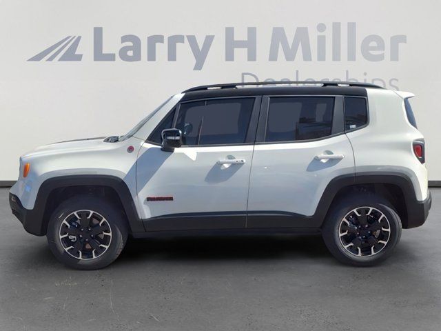 2023 Jeep Renegade Trailhawk