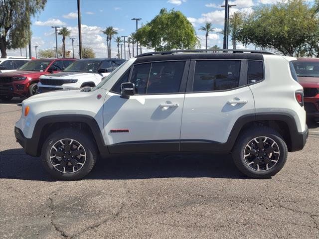 2023 Jeep Renegade Trailhawk